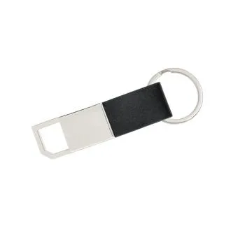 CHAVEIRO EM METAL E MATERIAL SINTÉTICO PRETO COM DETALHE