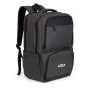 Mochila cinza escuro com bolso térmico em RPET. Conta com alças para as costas, alça para as mãos e alça carona para mala. Composta também por bolsos laterais com elástico para melhor ajuste, compartimento frontal térmico com rede para organização interna, compartimento frontal menor, compartimento principal e na parte traseira conta com compartimento aveludado para notebook com fecho em velcro. Sendo o compartimento principal com zíper duplo cursor e todos os outros com zíper de cursor simples. Bolso térmico: 6,5L